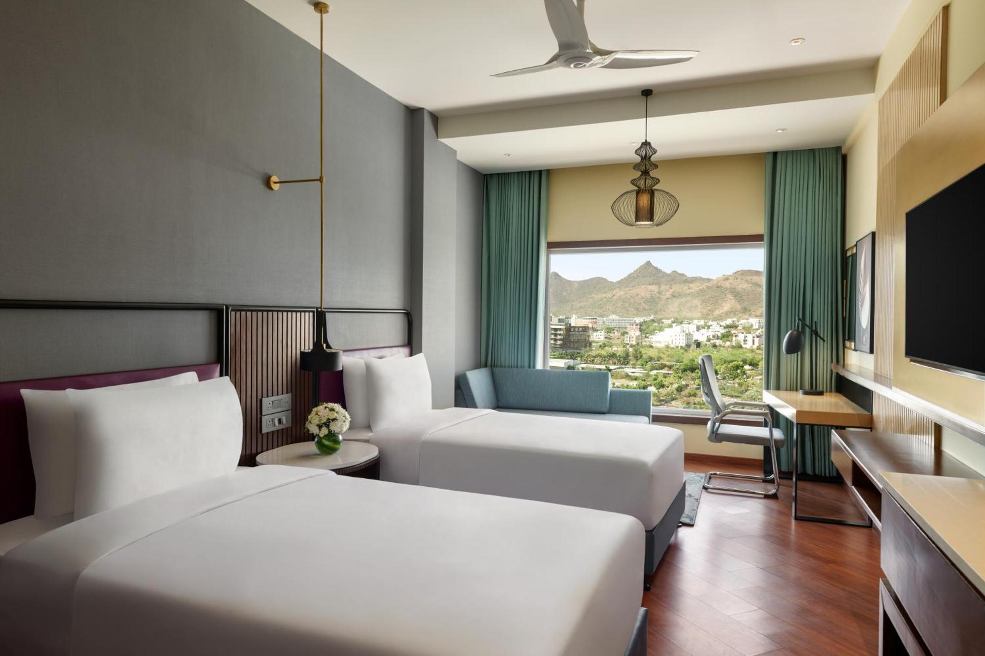 Ramada Encore By Wyndham Udaipur Roopnagar 외부 사진